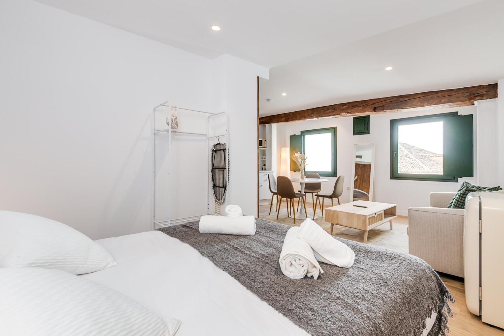 Palacio De Bobadilla Suites Cuenca  Bagian luar foto
